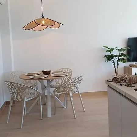 Ocean View On The In The Center Of Town! Apartment *