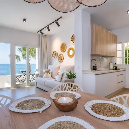 Ocean View On The In The Center Of Town! * Rincon de la Victoria