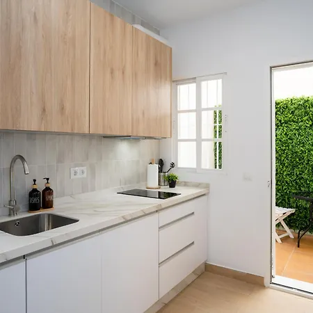 Apartment Ocean View On The In The Center Of Town! *