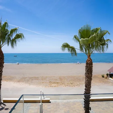 Ocean View On The In The Center Of Town! Apartment